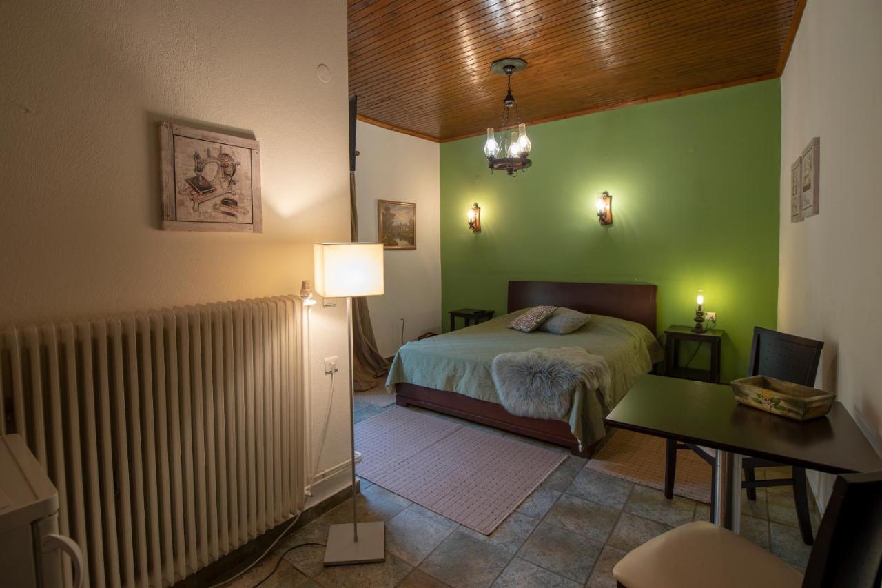 Guesthouse Alexandra Eptálofos 외부 사진