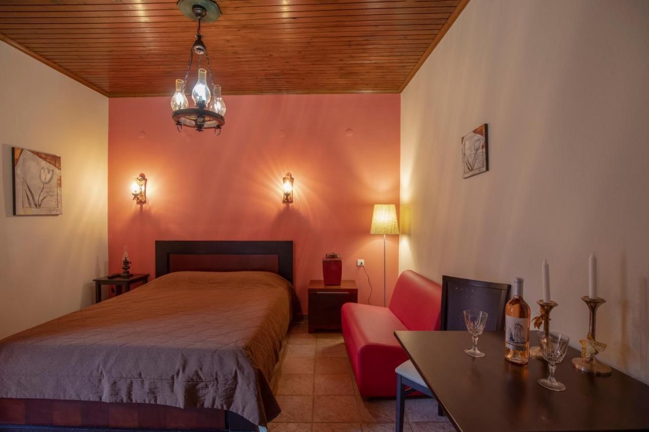 Guesthouse Alexandra Eptálofos 외부 사진