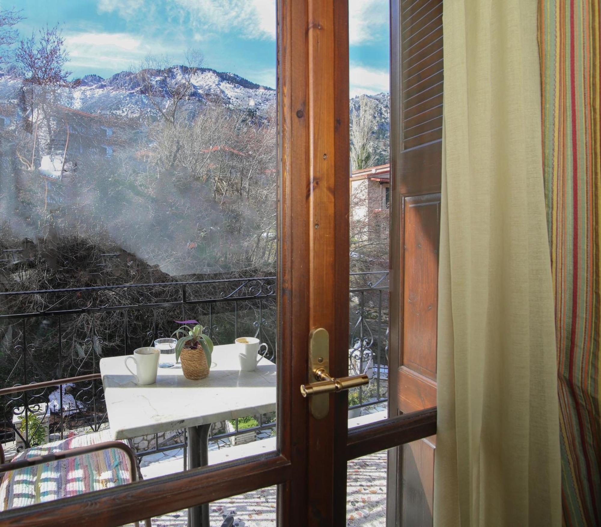 Guesthouse Alexandra Eptálofos 외부 사진